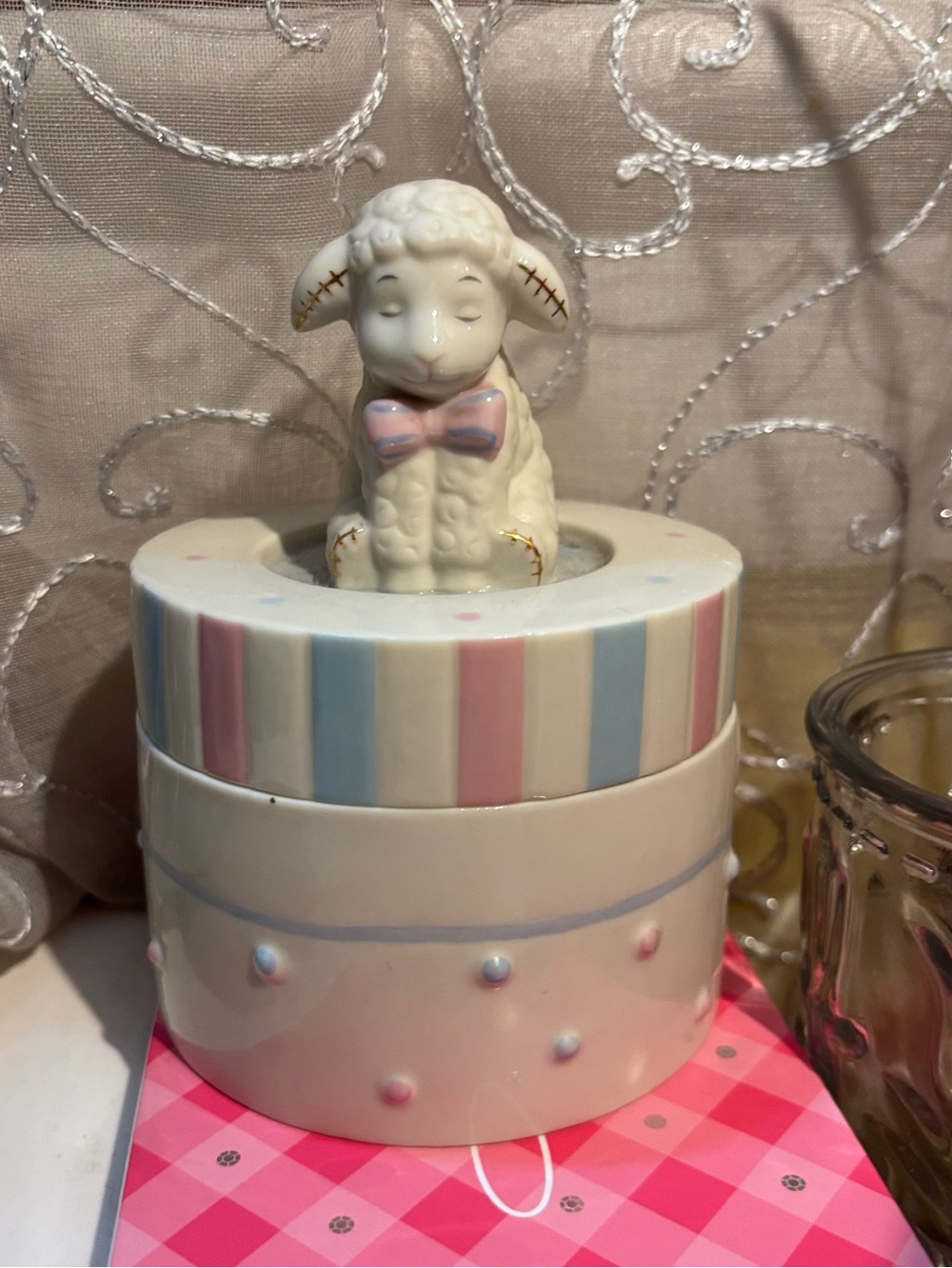 Lenox Lazy Lambs Porcelain Music Box